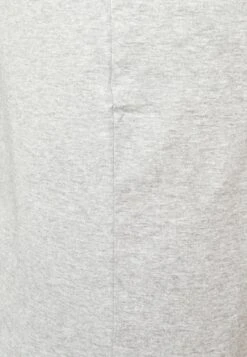 Pier One 5 PACK - Unterhemd/-shirt - 802 - Black_102 - Grey_001 - White 13 Pier One 5 PACK - Unterhemd/-shirt - 802 - Black_102 - Grey_001 - White -Herrenbekleidungsgeschäft 0a955050f8ad409d9106d70a8870543a