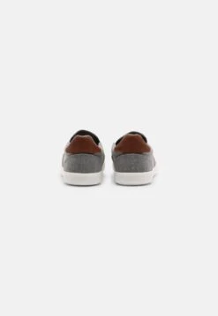 Pier One UNISEX - Slipper - Dark Grey -Herrenbekleidungsgeschäft 1a4cf2d9897d4c98b0ddac911d5c994e