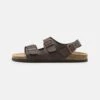Pier One UNISEX - Riemensandalette - Dark Brown -Herrenbekleidungsgeschäft 1a7a848effe2485c8d756f7696fd5864