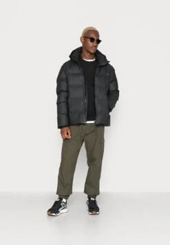 Pier One 2 PACK - Sonnenbrille - Brown/black -Herrenbekleidungsgeschäft 1da9a70cc93b43a8b032fe56711132cc