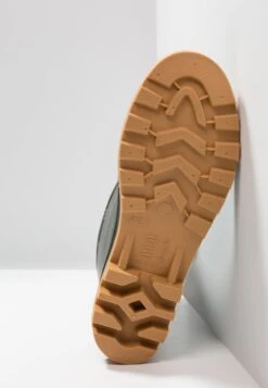 Pier One UNISEX - Gummistiefel - Green -Herrenbekleidungsgeschäft 3db002d2c2c94b2c8f12e2610faa3a27