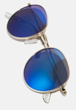 Pier One UNISEX - Sonnenbrille - Gold-coloured/blue -Herrenbekleidungsgeschäft 58667f5b91e7429a83a0090b1de6725c