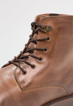 Pier One Snowboot/Winterstiefel - Cognac -Herrenbekleidungsgeschäft 82a4a913e1244077bab1b907baa814de