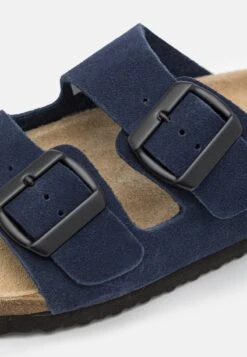 Pier One LEATHER UNISEX - Hausschuh - Dark Blue -Herrenbekleidungsgeschäft a5a88158e25a4eb4b3e59dc262861c25