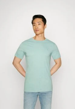 Pier One 5 PACK - T-Shirt Basic - Mottled Blue/light Green/off-white -Herrenbekleidungsgeschäft a860309a8a4e4663bcbed72cc86372f3