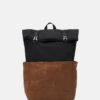 Pier One UNISEX - Tagesrucksack - Brown/black 1 Pier One UNISEX - Tagesrucksack - Brown/black -Herrenbekleidungsgeschäft e173bc94568e4897a642fdc3616f36c6